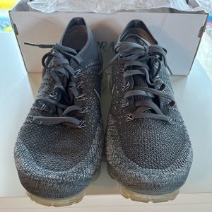 2018 Nike Air Vapormax Flyknit Dark | Wolf Grey Size 11.5 Original Box